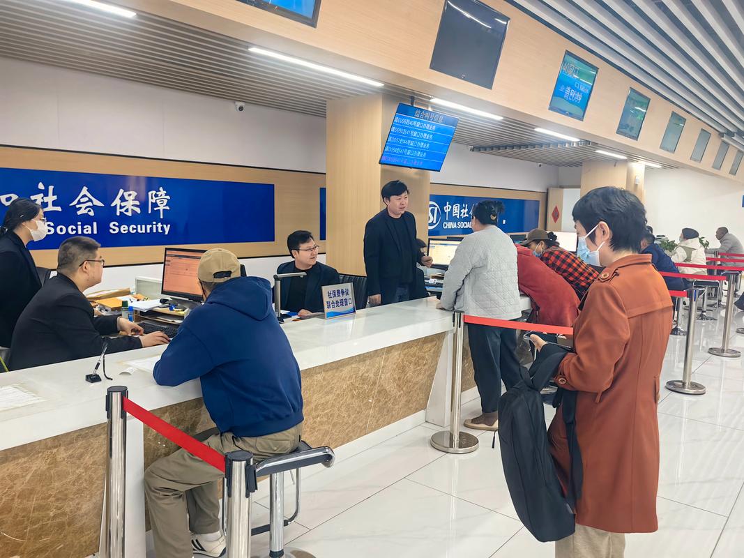 安庆医保卡钱能取出来吗？深扒合规提取的3个极端条件与黑产陷阱